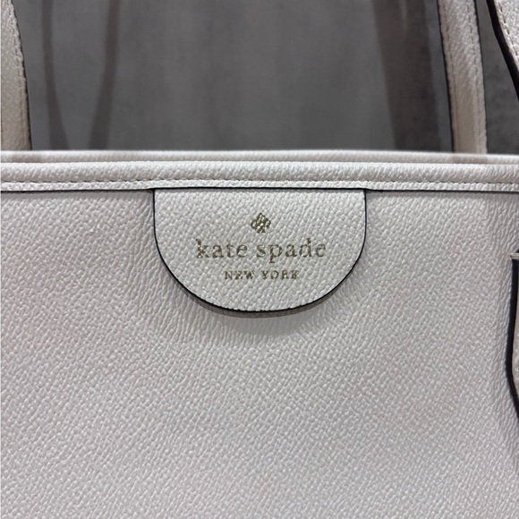 Kate Spade Lori Tote Parchment Purse - Picture 4 of 9